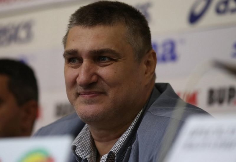 Президентът на Българската федерация по волейбол Любомир Ганев е заразен
