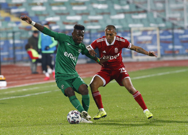 Шампионът Лудогорец се откъсна еднолично на върха в Първа лига