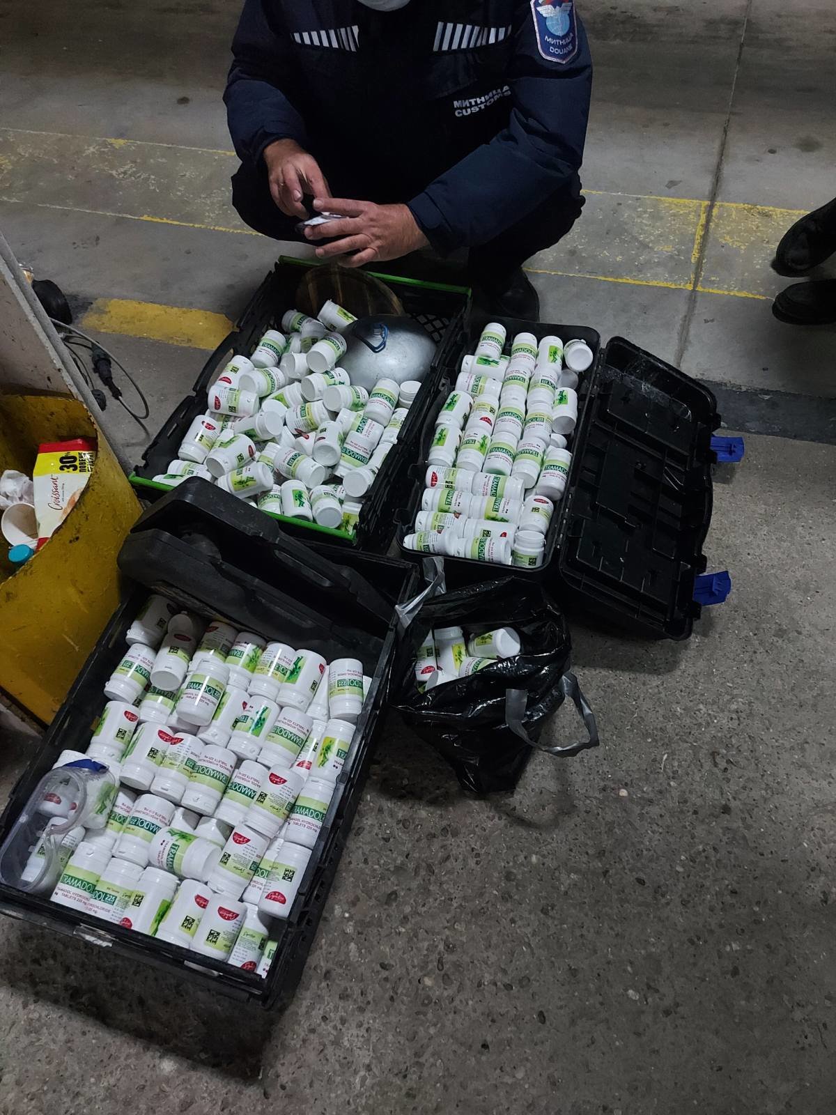 485 опаковки с опиоидно болкоуспокояващо лекарство Tramadol Hydrohloride са задържали