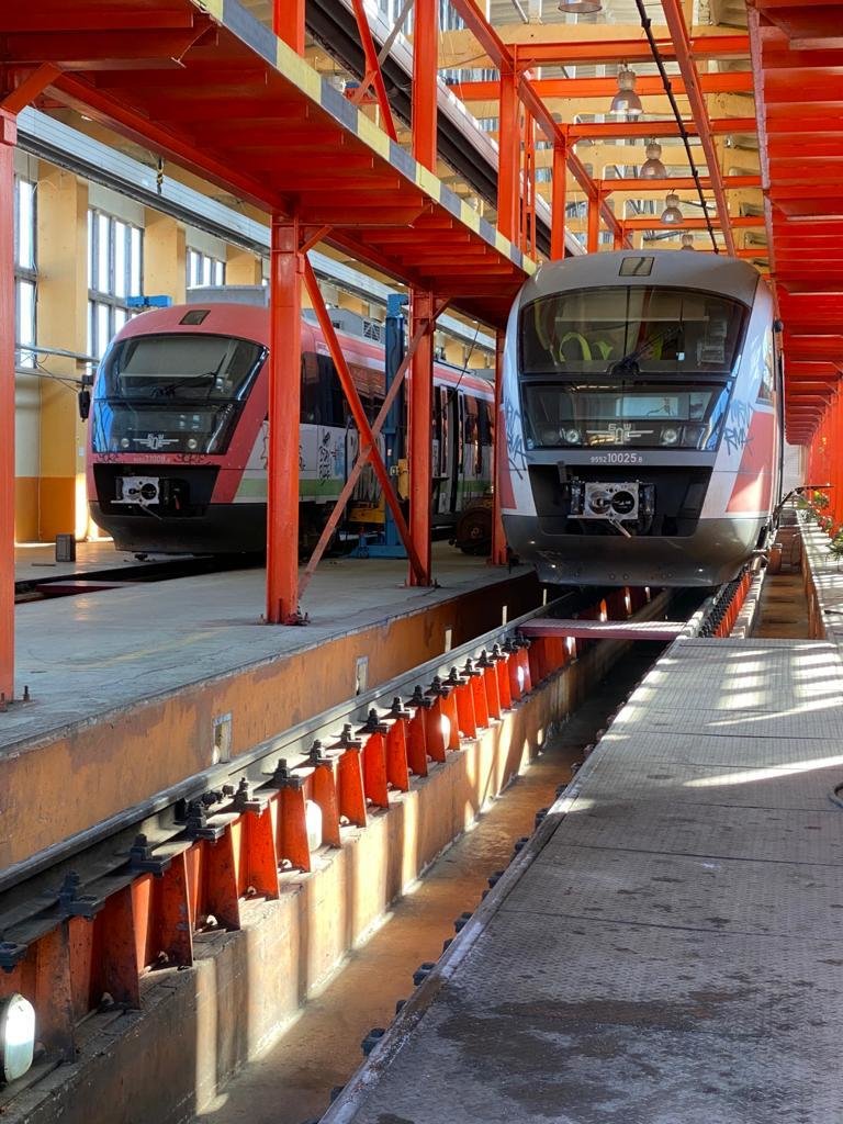 БДЖ и румънския клон на железопътния гигант Алстом отчетоха напредък