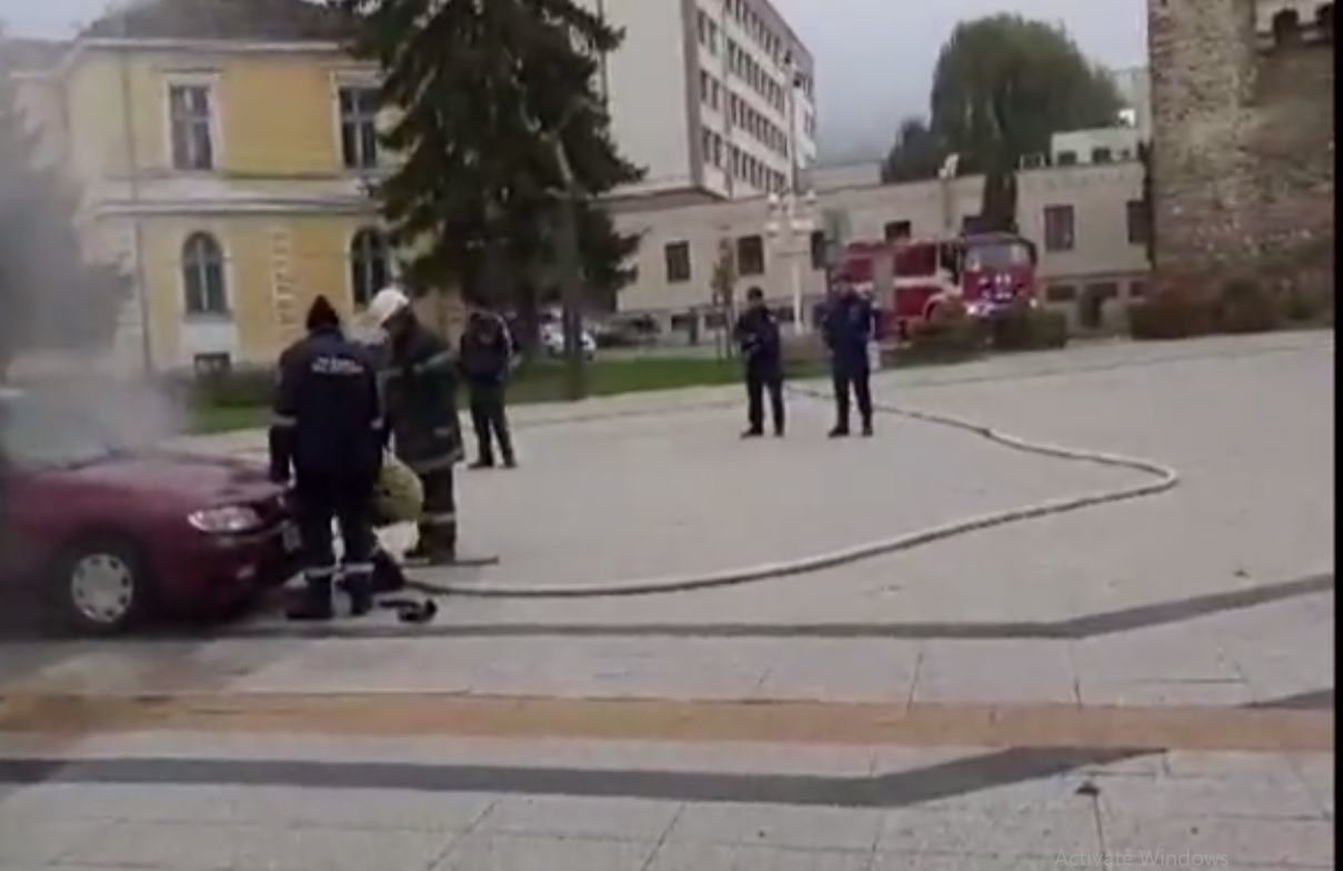 Случката с подпаления автомобил в центъра на Враца и залетите