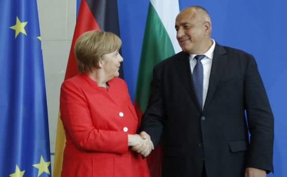 Премиерът Бойко Борисов е провел телефонен разговор с канцлера на Германия