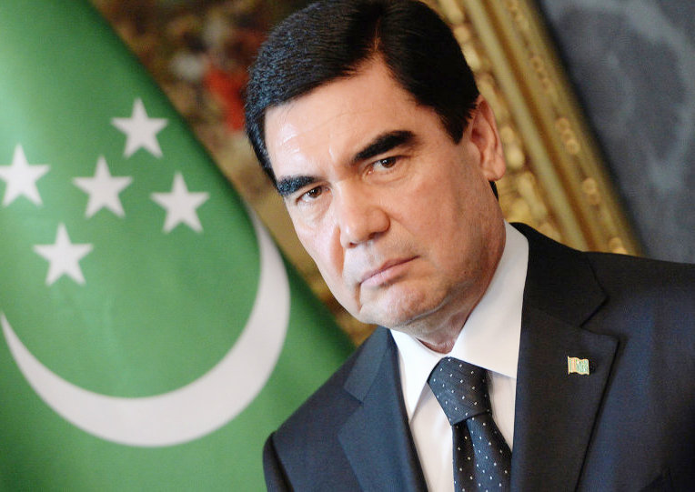 Ексцентричният президент на Туркменистан увери днес, че билката сладник (сладък корен или женско