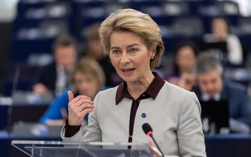 Председателката на Европейската комисия Урсула фон дер Лайен определи като затрогващ момент на