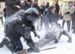 САЩ осъждат бруталните тактики на руските власти срещу протестиращите