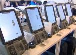 Криминално проявени имат достъп до склада с машините за гласуване