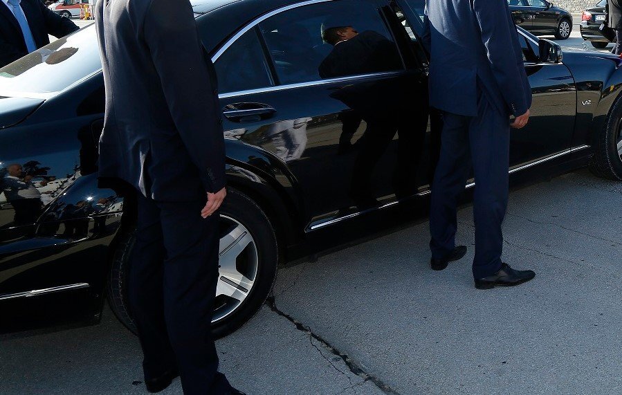 Автомобил за специализиран транспорт на Националната служба за охрана е