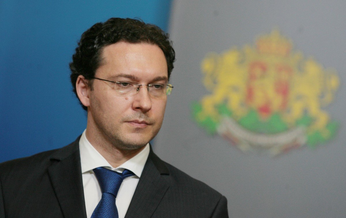 Бившият външен министър Даниел Митов ще е втори в 25 ти