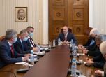 Президентът извика шефове на службите заради Северна Македония