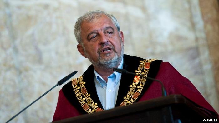 Господи какви нищожества стоят начело на България тези думи