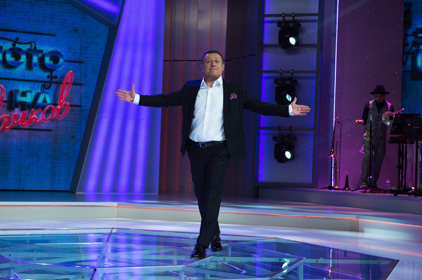Забраненото шоу на Рачков превзе телевизионния ефир в неделя вечерта и