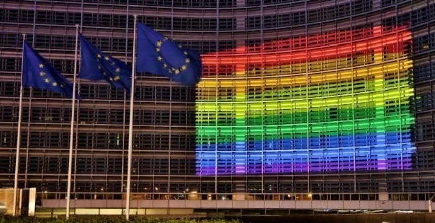 Евродепутатите обявиха ЕС за зона на свобода за ЛГБТИК лицата