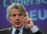 Еврокомисар: ЕС няма нужда от Спутник V