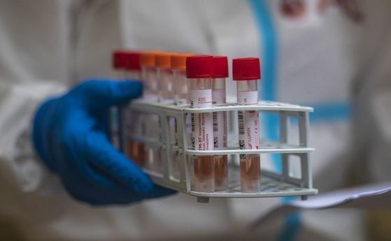 Осем медицински специалисти от учебни заведения ще бъдат командировани в