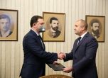ГЕРБ щели първо да търсят подкрепа за правителство от ДБ, после и от Слави