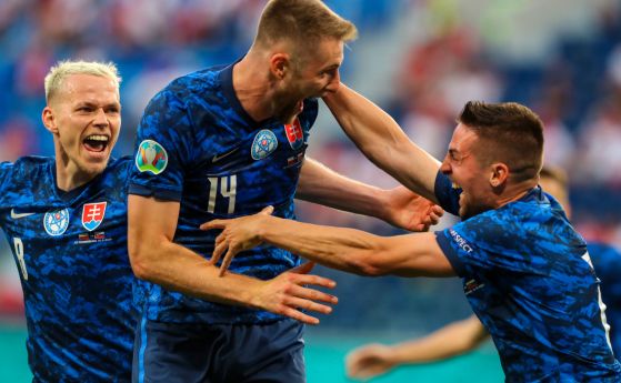 Словакия шокира Полша в група Е на Евро 2020