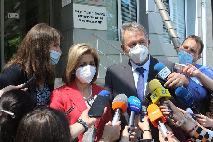 България ще получи дизайн на кампания за ваксинация срещу COVID-19