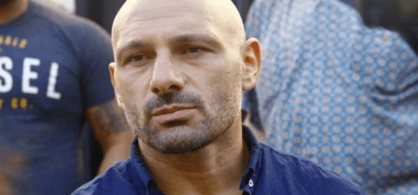 Журналисти от Агенция ПИК както и група състезатели по ММА