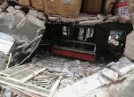 Седем загинали и 50 ранени при експлозия в Бангладеш