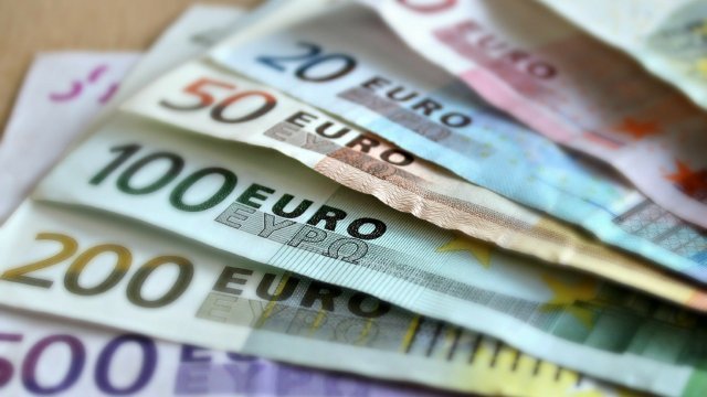 България ще въведе единната европейска валута от началото на 2024