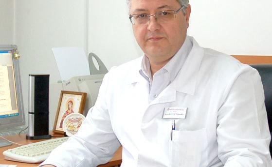 КПКОНПИ проверява за конфликт на интереси проф Димитър Буланов в