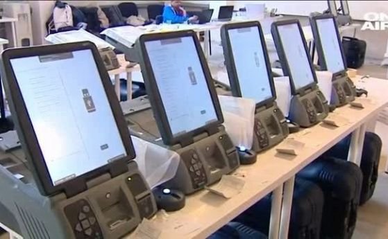 Всички 421 машини за вота в чужбина за парламентарните избори
