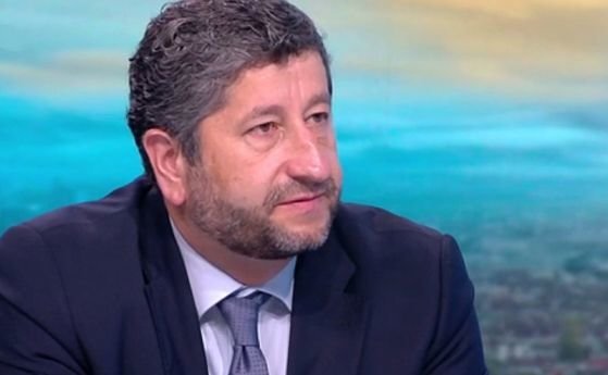 Доближаването на Демократична България до третото място пред БСП означава дълбоко