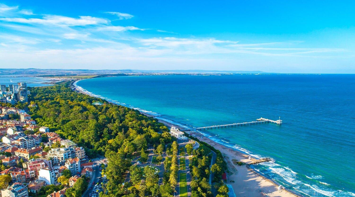 В Бургас досегашната витрина на ГЕРБ където кметът Димитър Николов