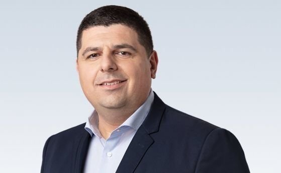 2021 г Усеща се като 2001 г Липсва само обещанието