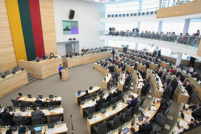 Парламентът на Литва одобри закон за масово задържане на мигрантите