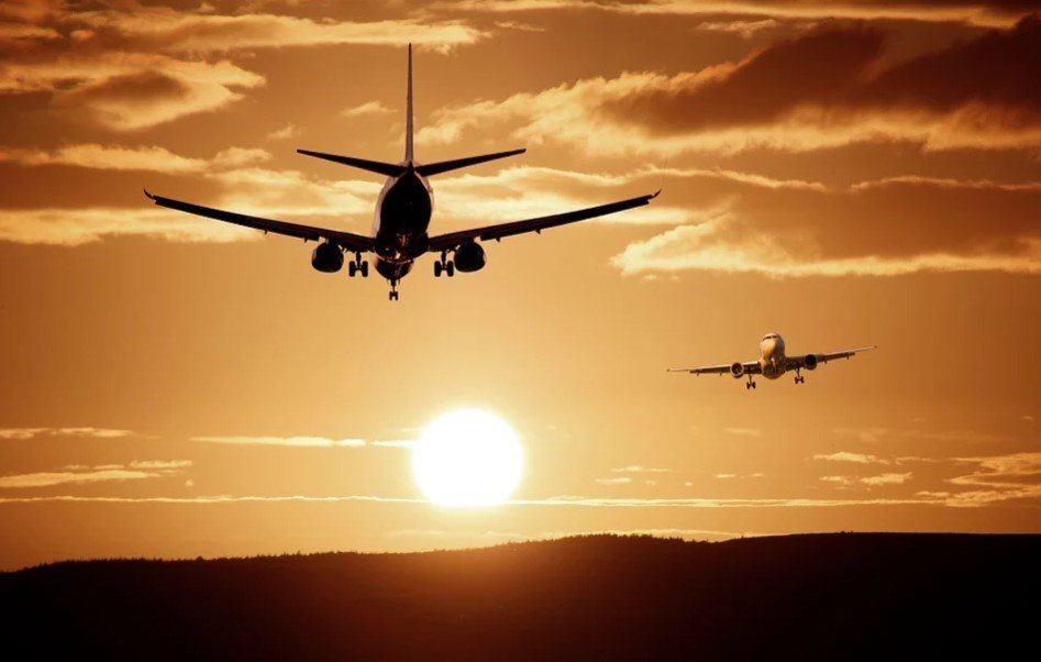 Трима души загинаха при катастрофа на малък самолет в Югозападна
