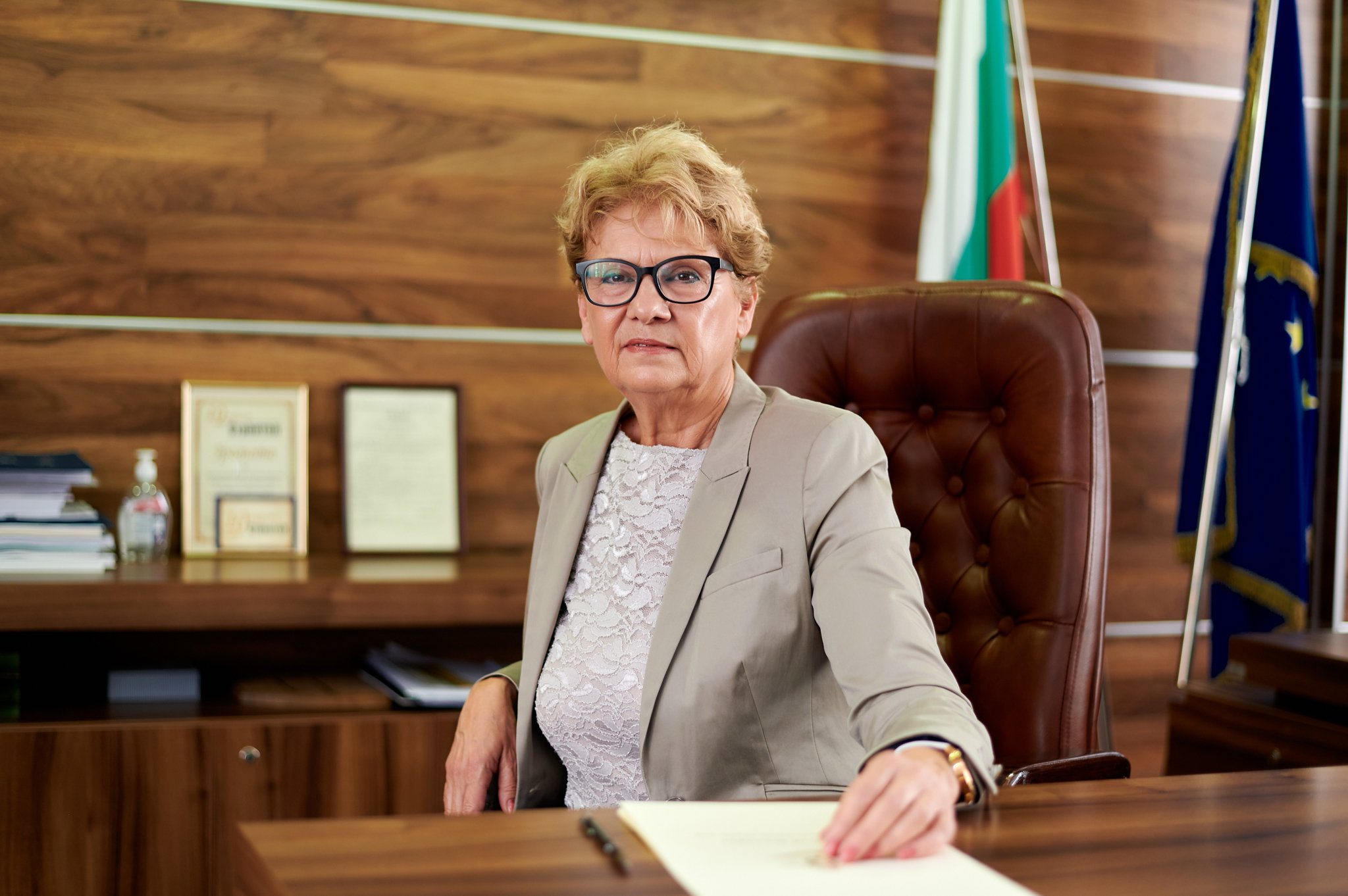 Министър Виолета Комитова е уволнила вчера председателя на УС на