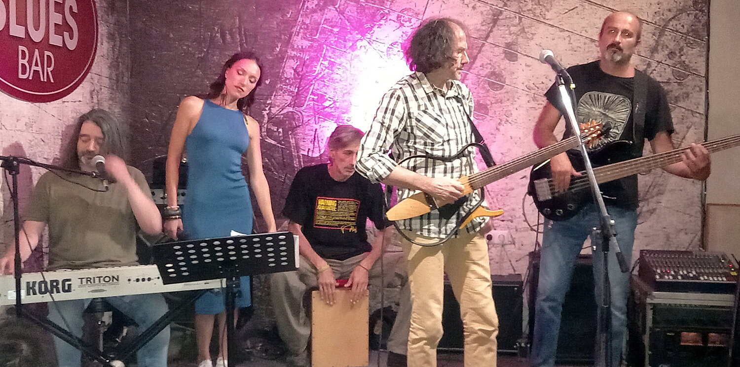 В събота вечер без много предварителен шум една от емблематичните