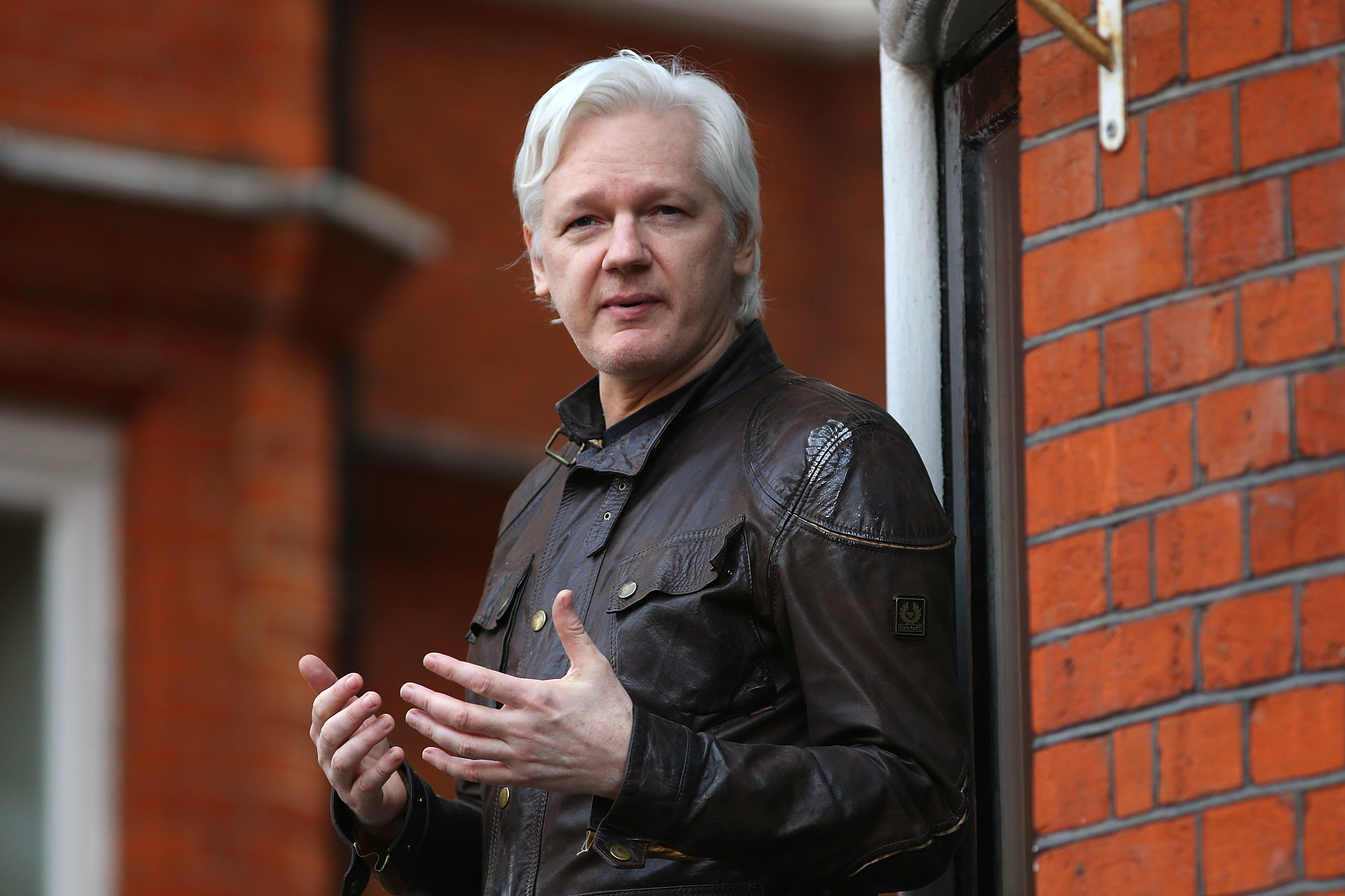 Съд отне еквадорското гражданство на основателя на Уикилийкс Джулиан Асанж