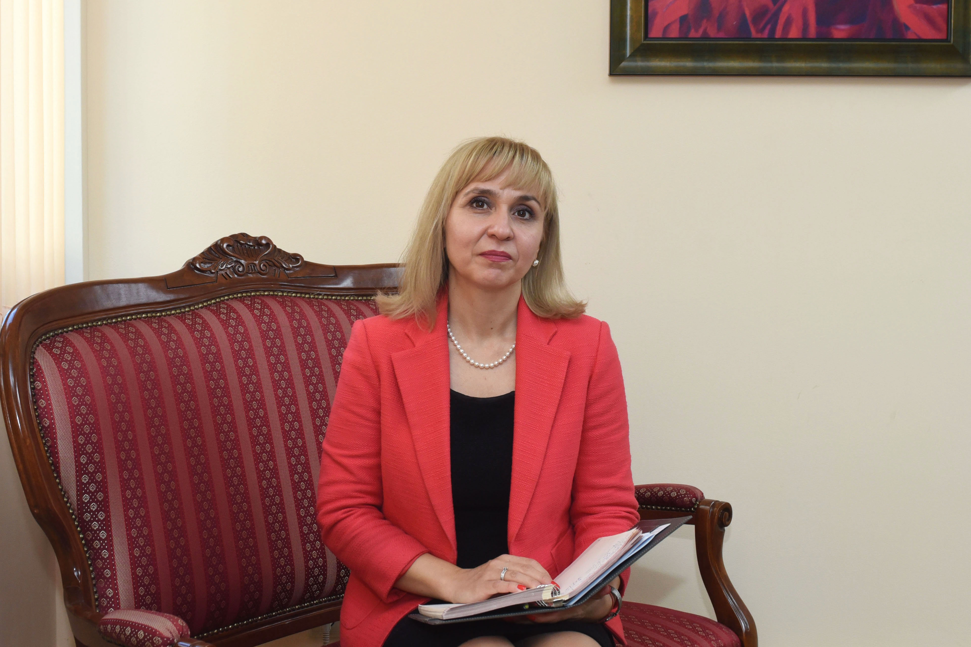Омбудсманът Диана Ковачева изпрати становище до служебния здравен министър д-р