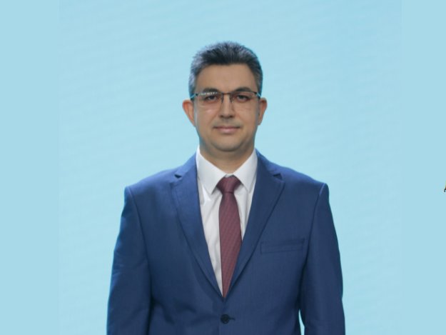 Президентът Румен Радев връчва мандат на партията с най-много гласове