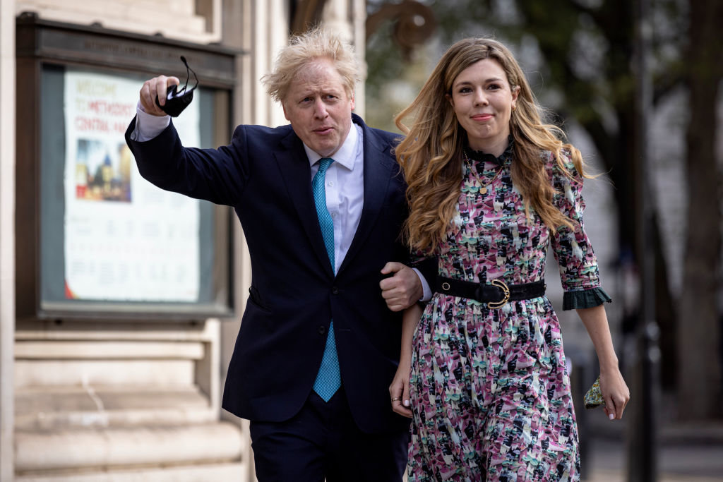 Британският премиер Борис Джонсън и съпругата му Кери очакват второто