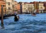 Забраниха круизните кораби в центъра на Венеция