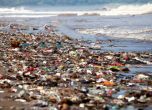 Извадиха над 30 чувала с отпадъци от морето край Бургас