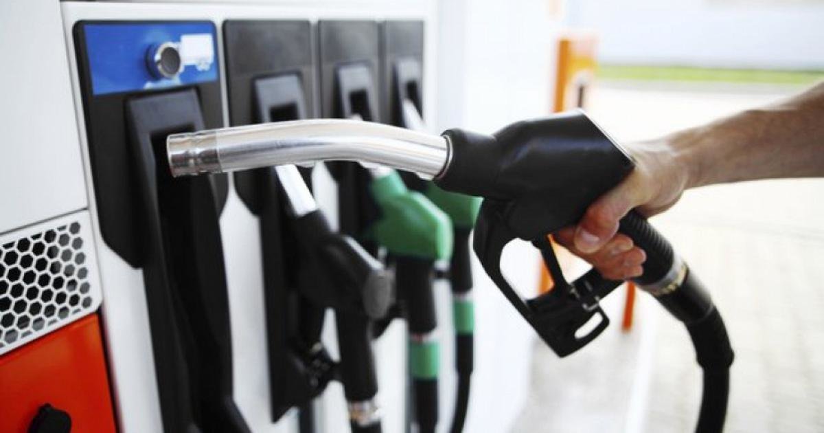 Скок в цените на бензина и дизела над 3 20 лв