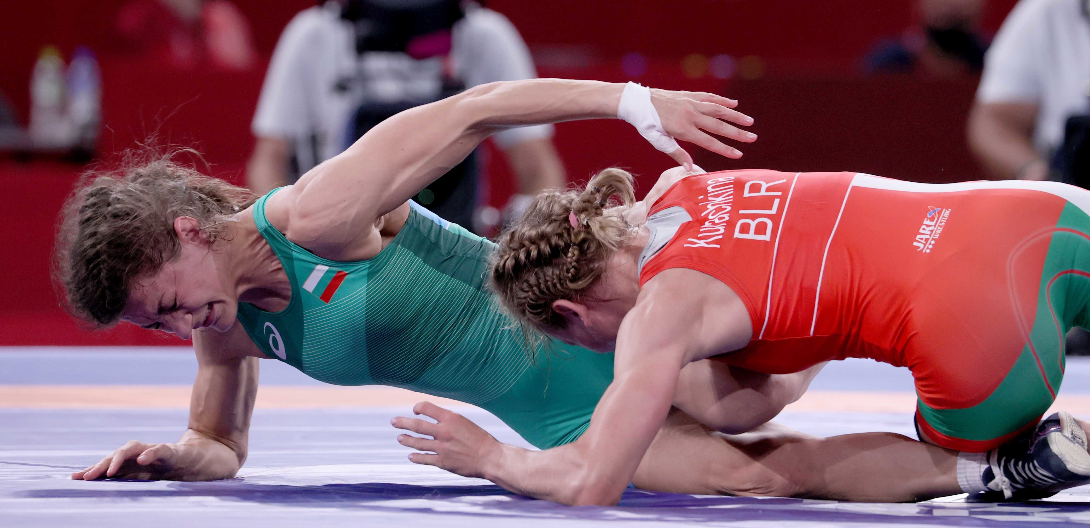 Евелина Николова ще спори за бронза на олимпийския турнир по