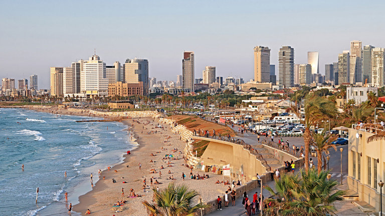 Всички пътници пристигащи от България в Израел ще бъдат подлагани