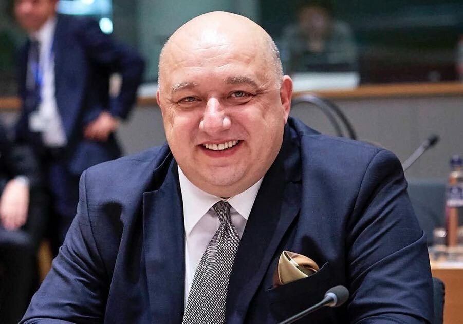 Красен Кралев припозна свои заслуги в и След като