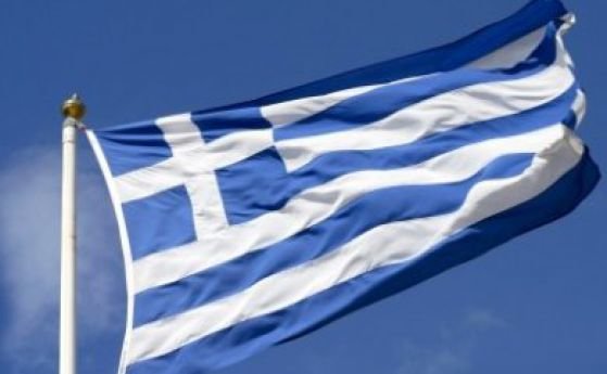 По информация на гръцката пътна полиция в късния следобед е