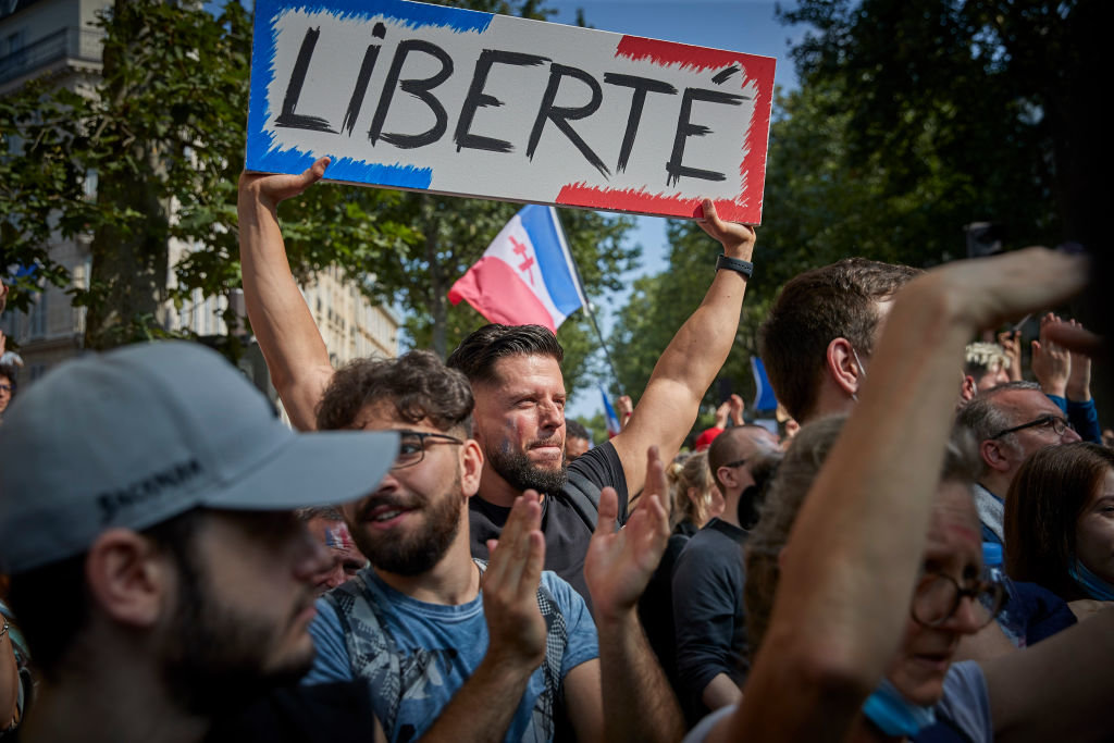 За четвърта поредна седмица във Франция се проведоха протести заради