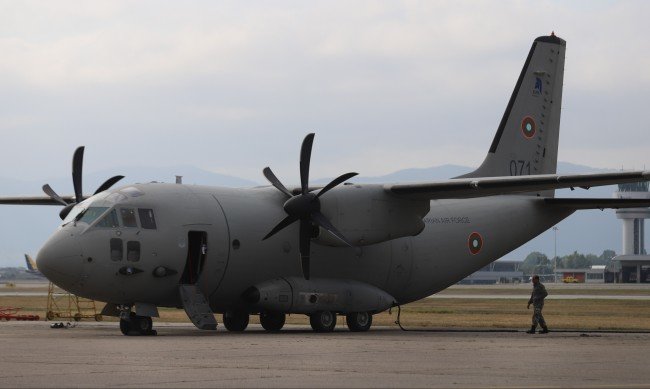 Военнослужещи от 16 а авиационна транспортна група във Враждебна ще участват