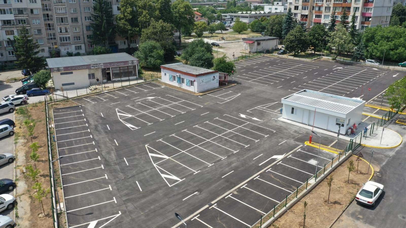 Нов открит паркинг в столичния квартал Надежда започва работа от