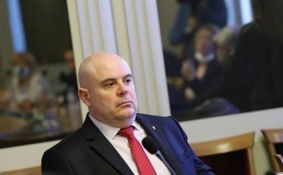 Привикването на главния прокурор Иван Гешев в парламента заради казуса