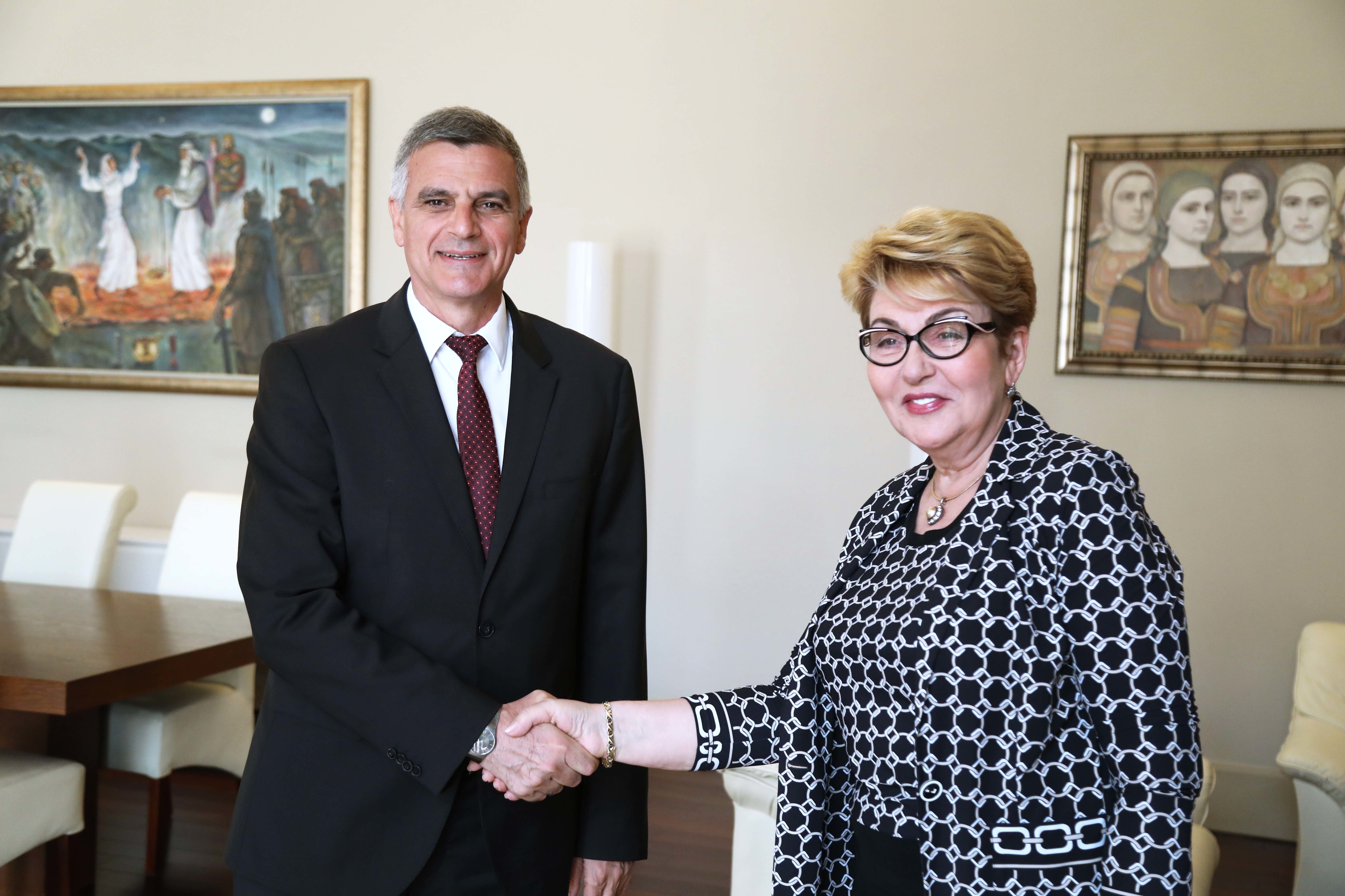 Министър председателят Стефан Янев проведе среща с посланика на Руската федерация