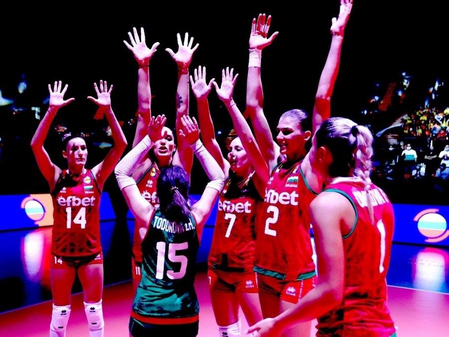 Женският национален отбор на България продължи вихрения си старт на